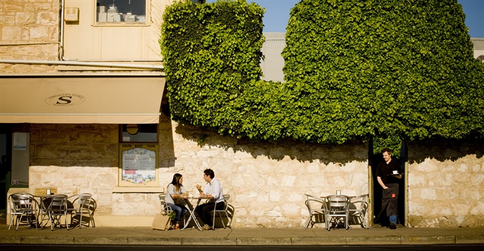 Best Cafes in Sorrento for a Delightful Escape